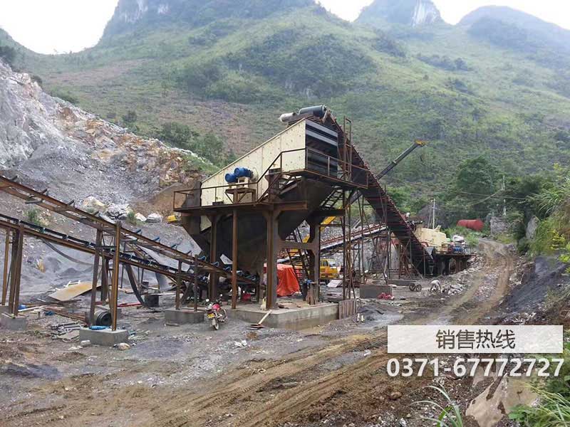 重庆履带式破碎机多少钱